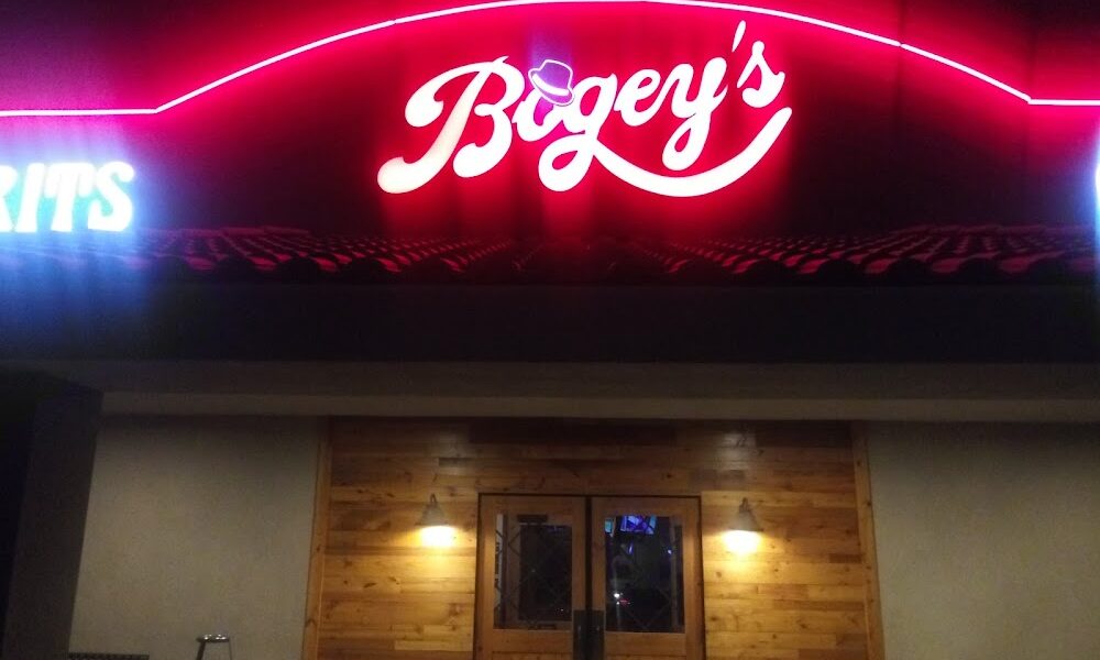 Bogeys Bar & Grill East