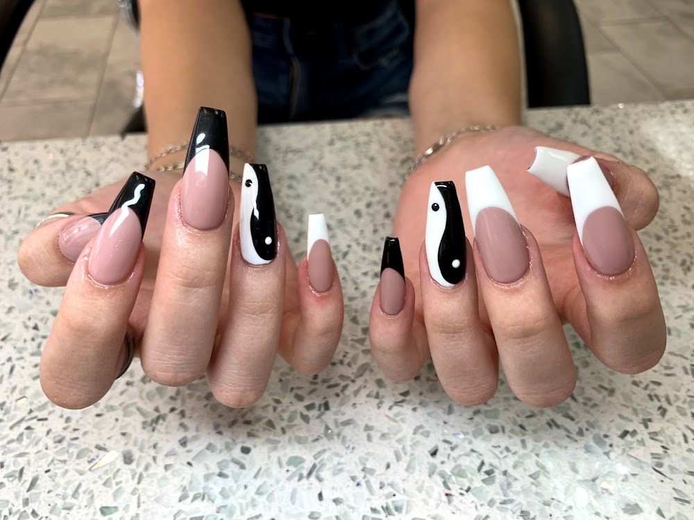 Epic Nails