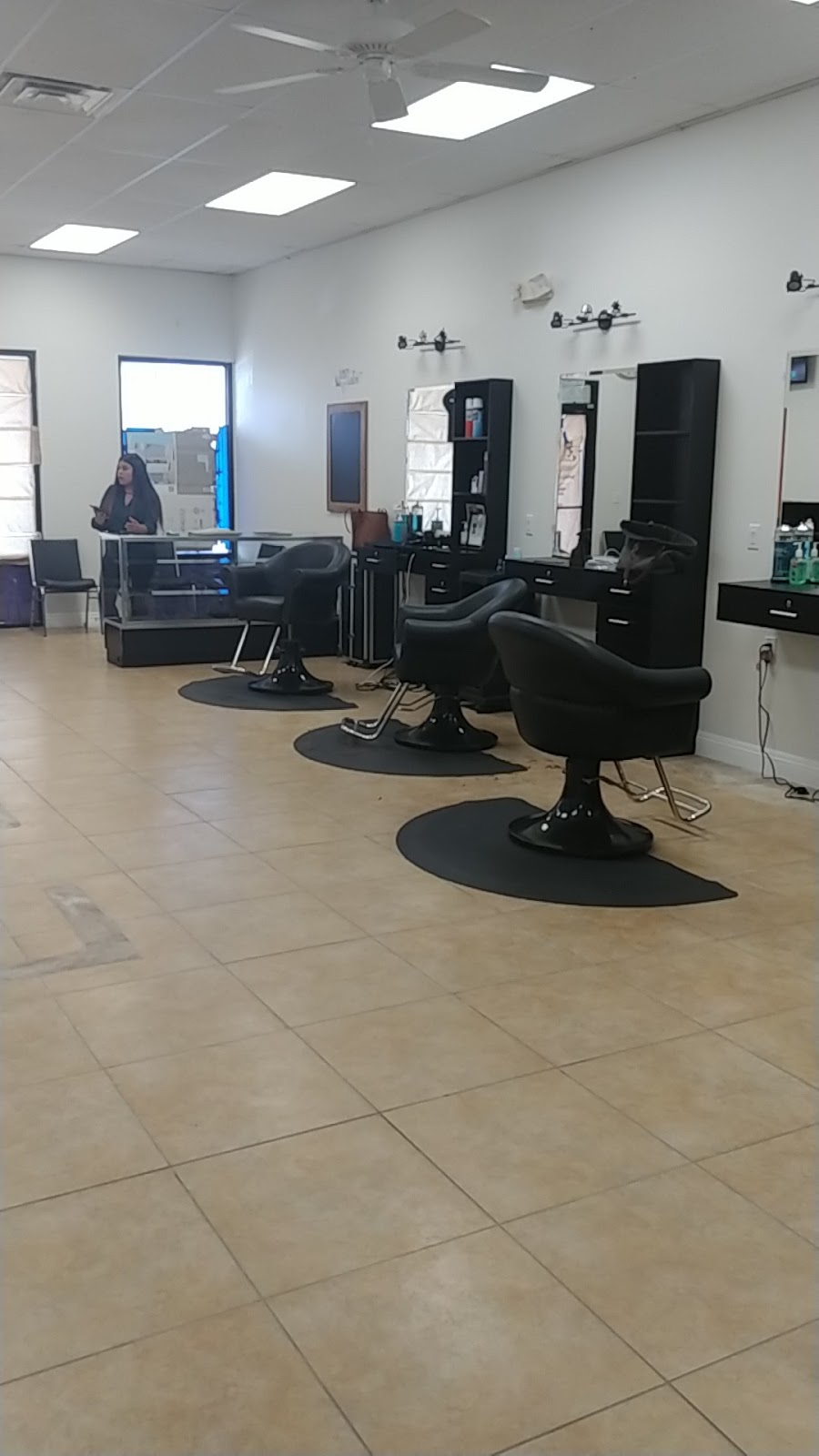 J Hair Salon Henderson