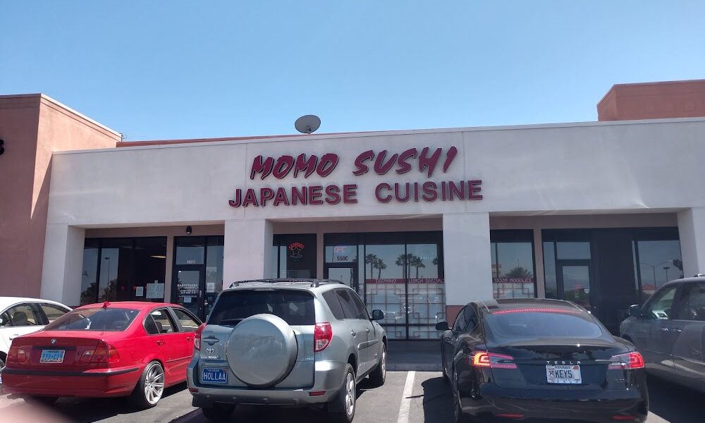 Momo Sushi Japanese Cuisine